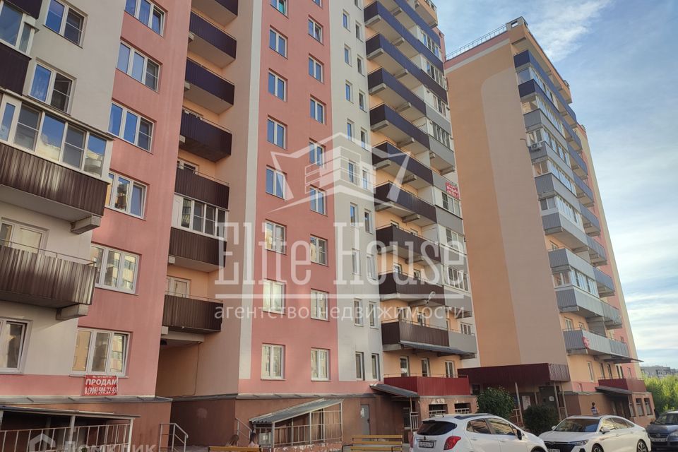 Продаётся 3-комнатная квартира, 82.3 м²