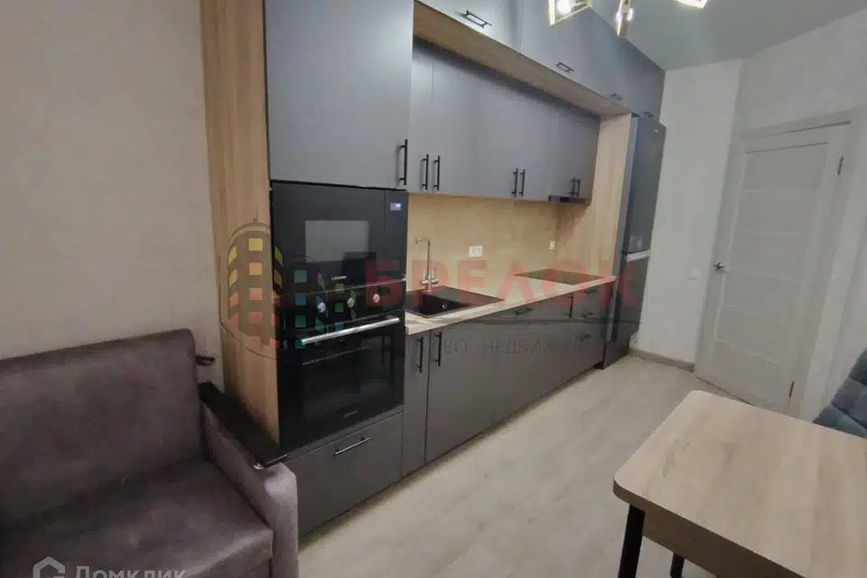Продаётся 1-комнатная квартира, 37 м²