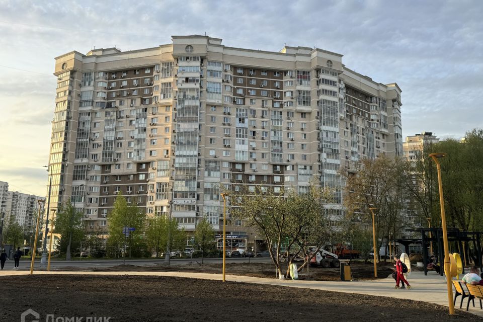 Продаётся 2-комнатная квартира, 75.2 м²