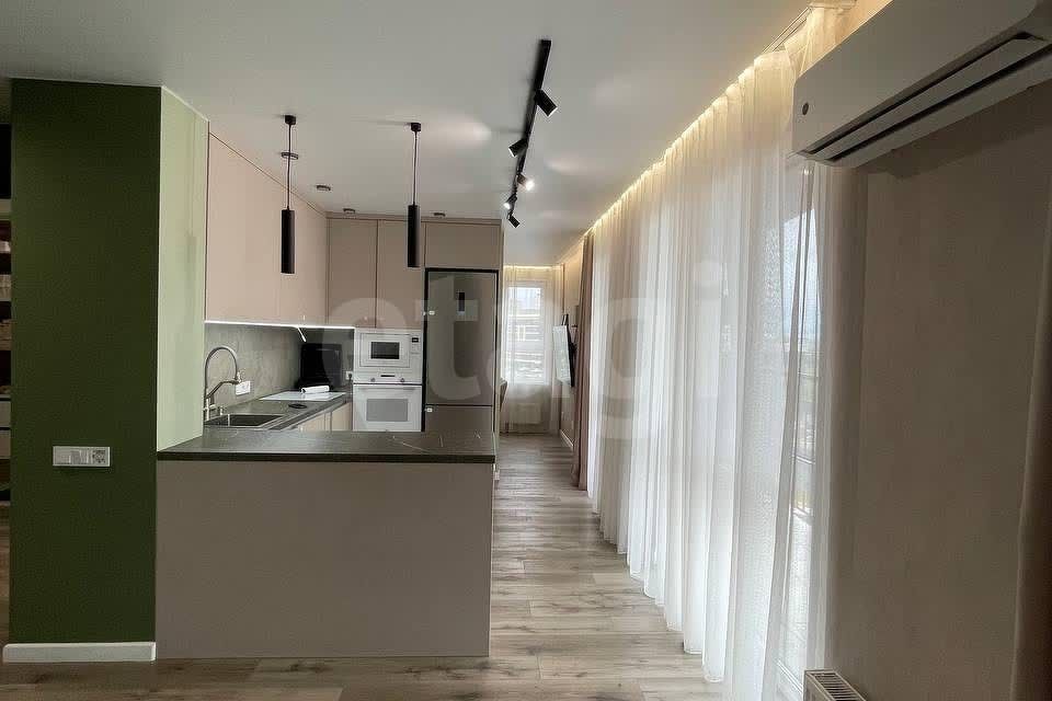 Продаётся 3-комнатная квартира, 90 м²