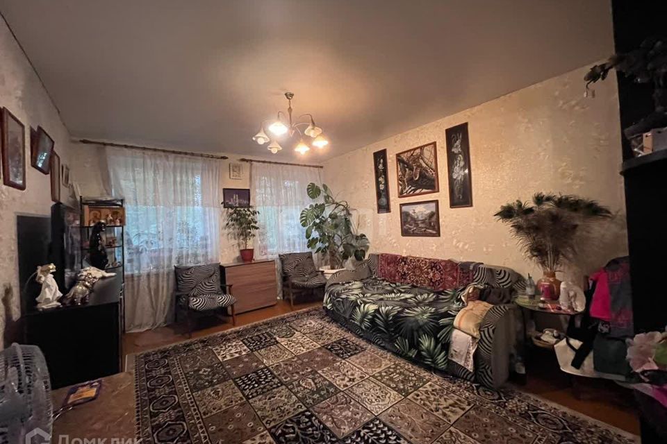 Продаётся 3-комнатная квартира, 62.5 м²