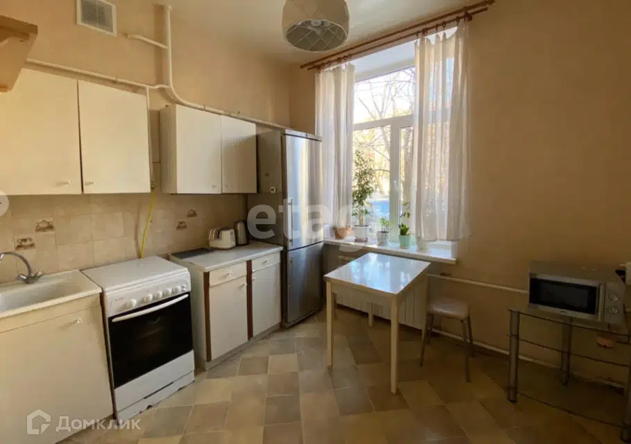 Продаётся 3-комнатная квартира, 74.6 м²