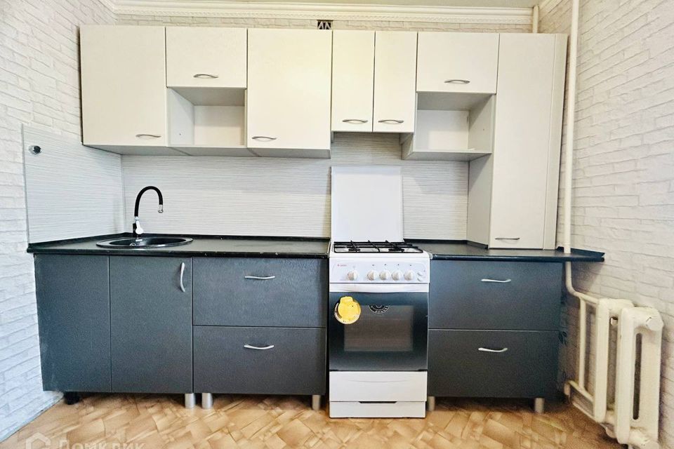 Продаётся 1-комнатная квартира, 32 м²
