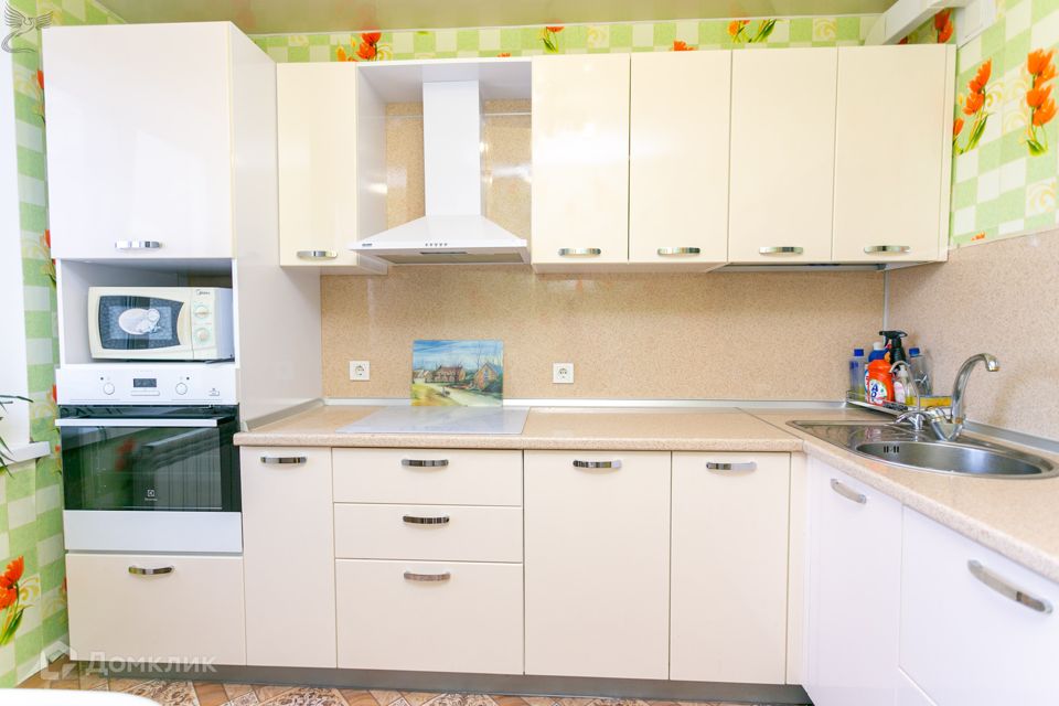Продаётся 2-комнатная квартира, 52.6 м²
