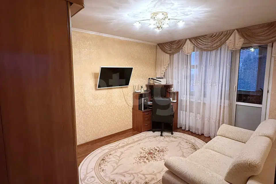 Продаётся 2-комнатная квартира, 60.5 м²