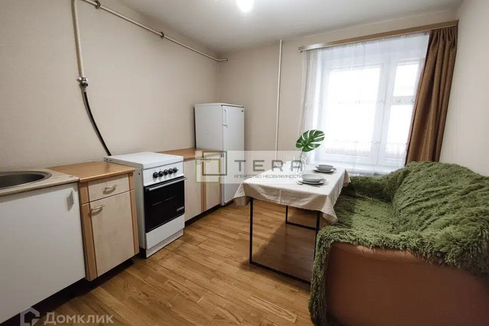 Продаётся 1-комнатная квартира, 39.6 м²