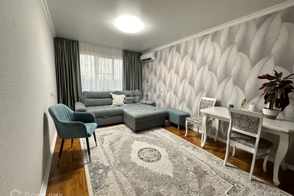 Продаётся 3-комнатная квартира, 66.5 м²