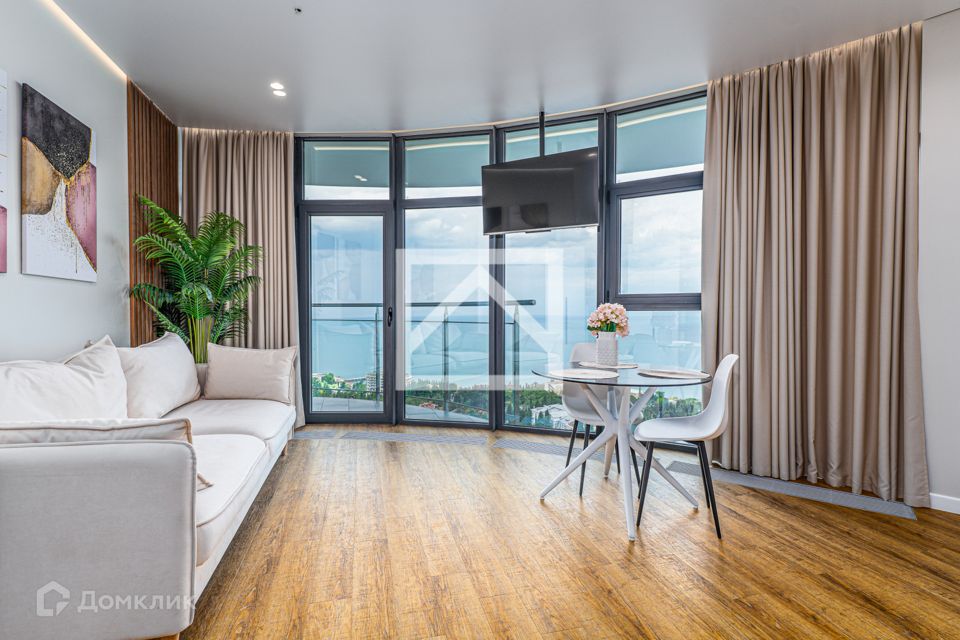 Продаётся 2-комнатная квартира, 62.2 м²
