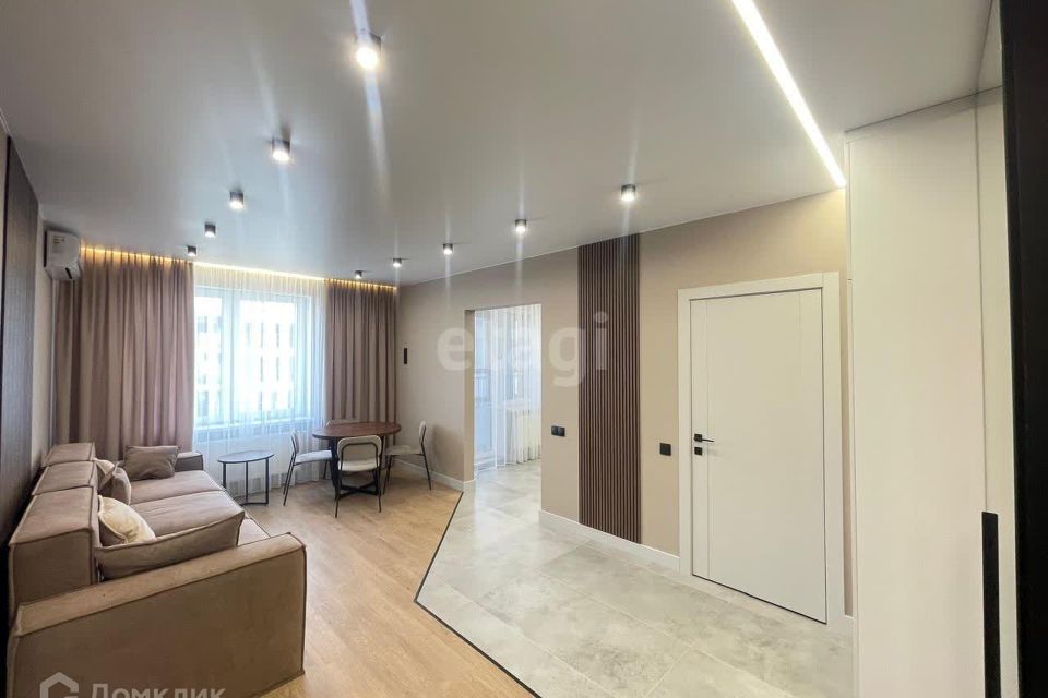 Продаётся 2-комнатная квартира, 56 м²