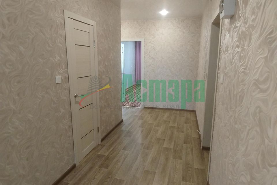 Продаётся 4-комнатная квартира, 108.9 м²