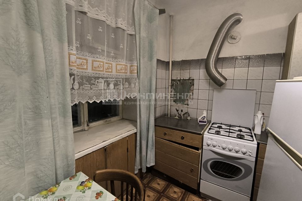 Продаётся 2-комнатная квартира, 40.7 м²