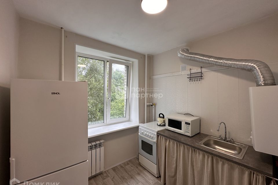 Продаётся 2-комнатная квартира, 42.6 м²