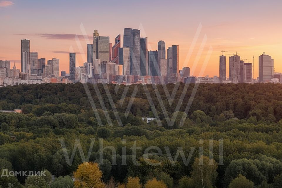 Продаётся 4-комнатная квартира, 150 м²