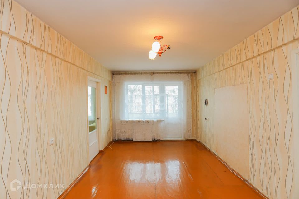 Продаётся 3-комнатная квартира, 55.5 м²