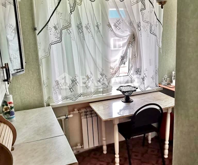Продаётся 3-комнатная квартира, 48 м²