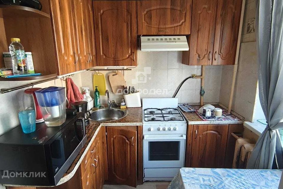 Сдаётся 2-комнатная квартира, 42 м²