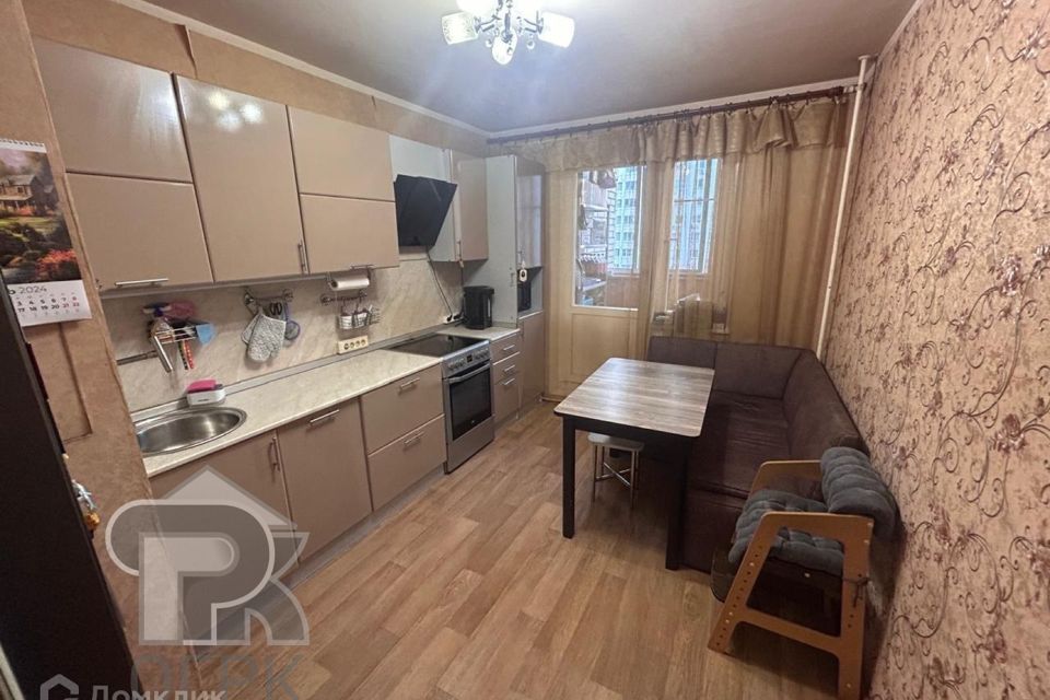 Продаётся 2-комнатная квартира, 56 м²