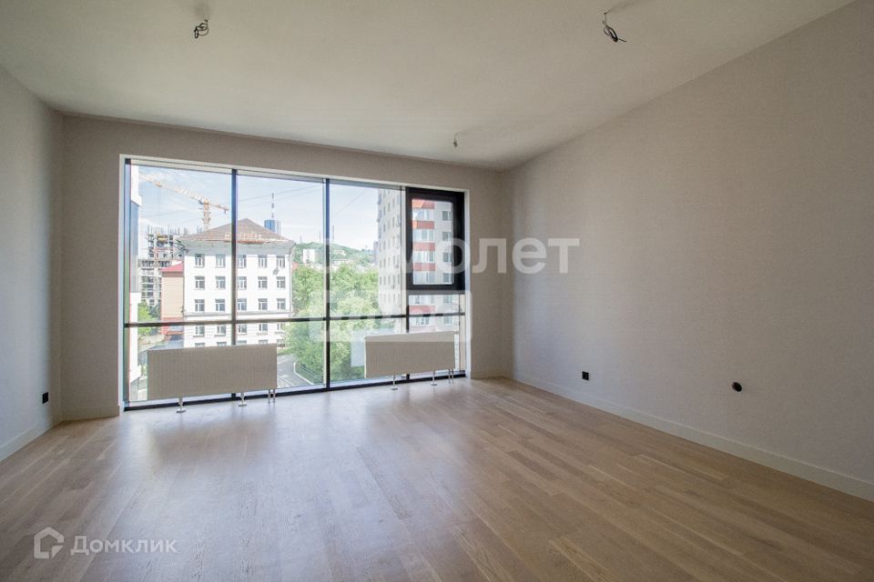 Продаётся 2-комнатная квартира, 62.6 м²