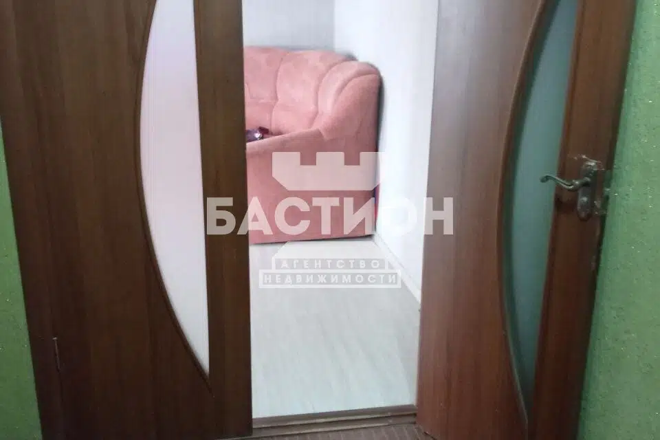 Продаётся 4-комнатная квартира, 74.3 м²