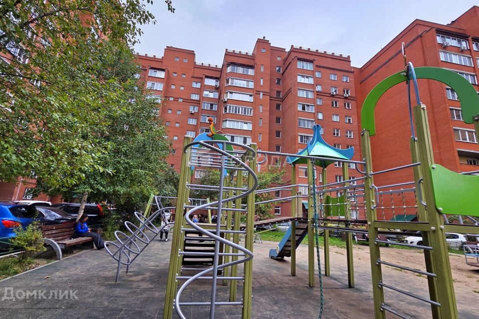 Продаётся 2-комнатная квартира, 72.5 м²