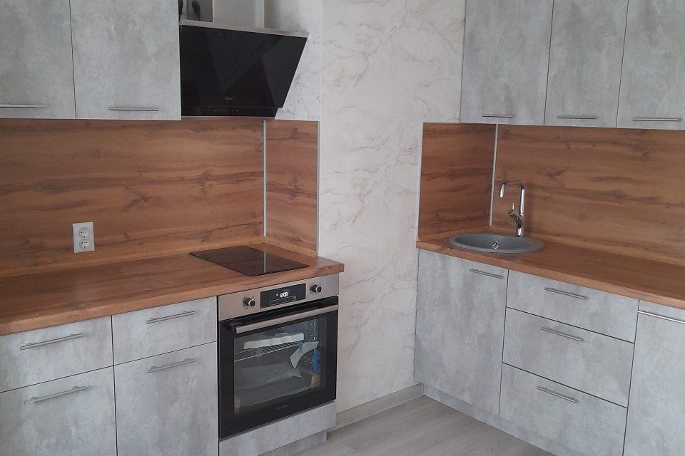Продаётся 1-комнатная квартира, 35.05 м²