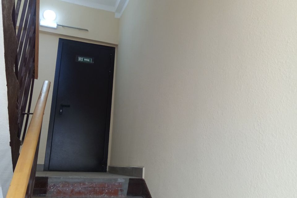 Продаётся комната в 1-комн. квартире, 14 м²