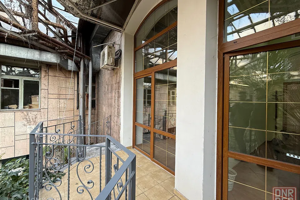Сдаётся офис, 350 м²