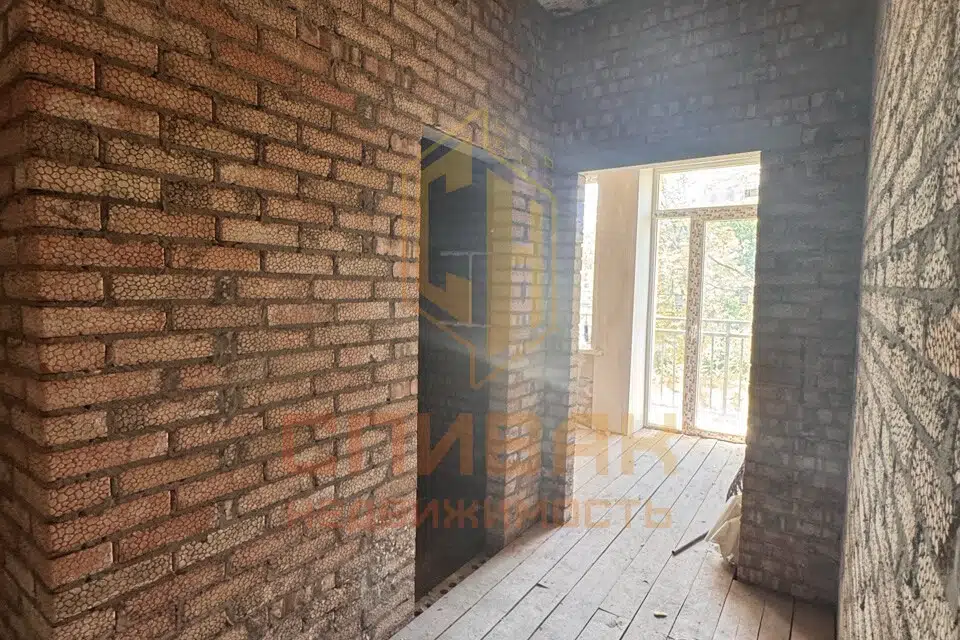 Продаётся 1-комнатная квартира, 39.4 м²