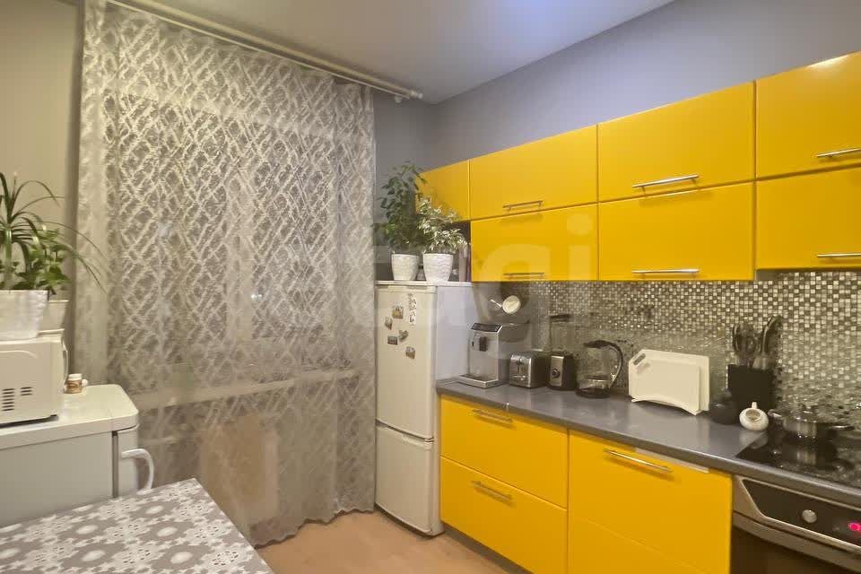 Продаётся 2-комнатная квартира, 54.6 м²