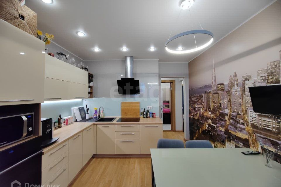 Продаётся 3-комнатная квартира, 76.5 м²