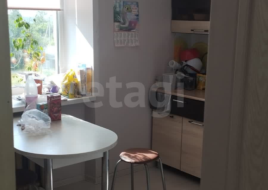 Продаётся 3-комнатная квартира, 62.8 м²