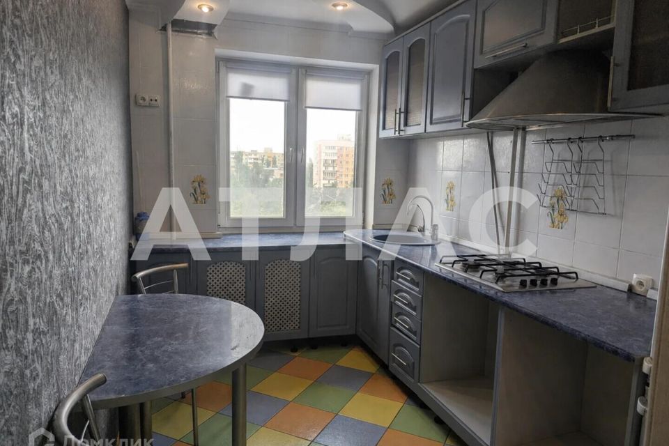 Продаётся 3-комнатная квартира, 57.5 м²