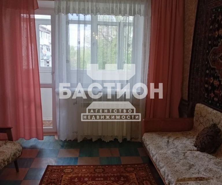 Продаётся 3-комнатная квартира, 55.6 м²
