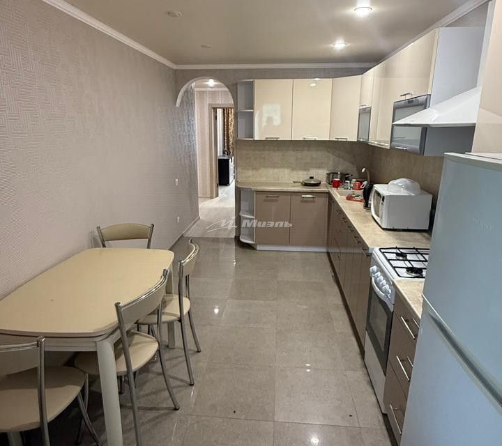 Продаётся 3-комнатная квартира, 80 м²