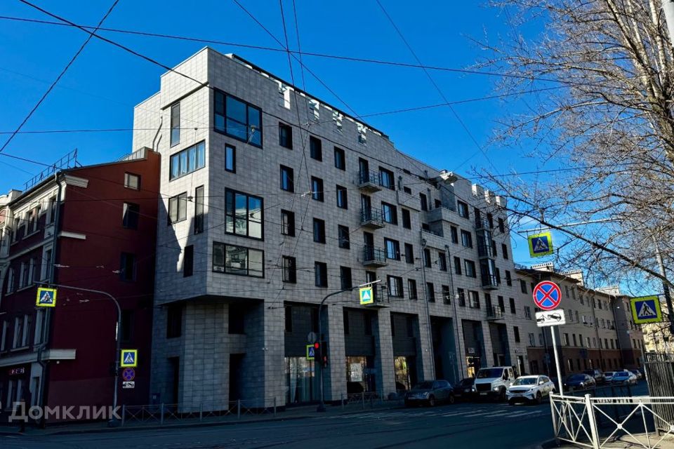 Продаётся 2-комнатная квартира, 82.6 м²