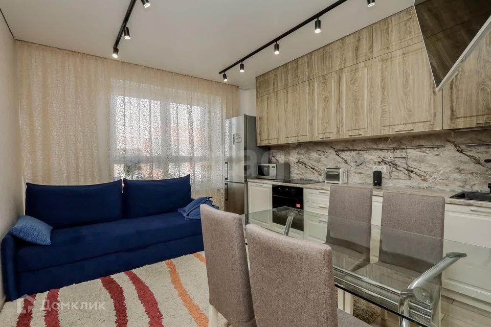 Продаётся 1-комнатная квартира, 53 м²