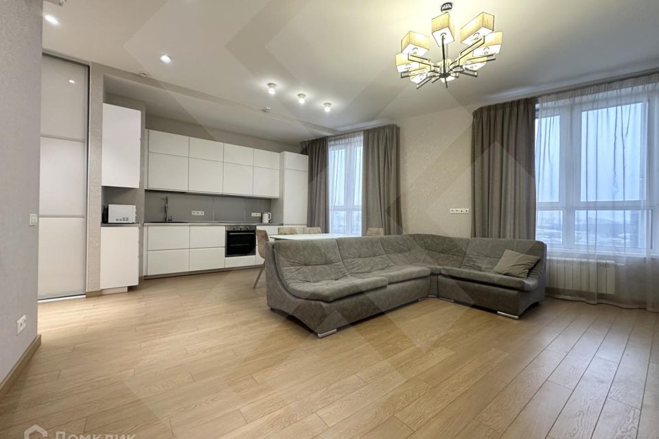 Сдаётся 3-комнатная квартира, 87 м²