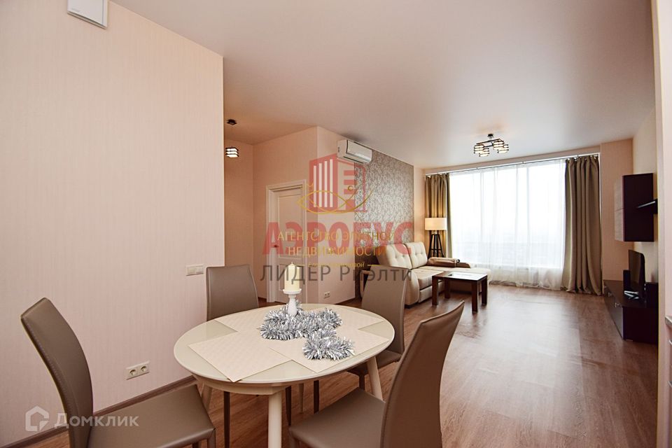 Сдаётся 3-комнатная квартира, 102 м²