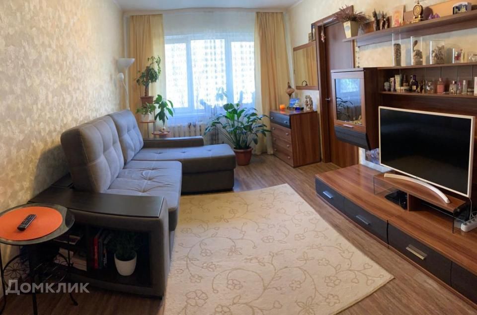 Продаётся 3-комнатная квартира, 57 м²