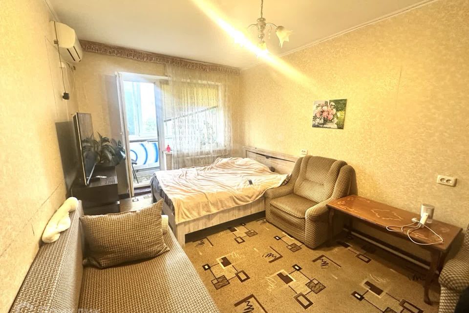 Продаётся 1-комнатная квартира, 32 м²