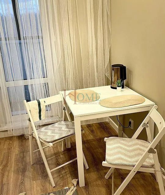 Сдаётся 1-комнатная квартира, 37 м²