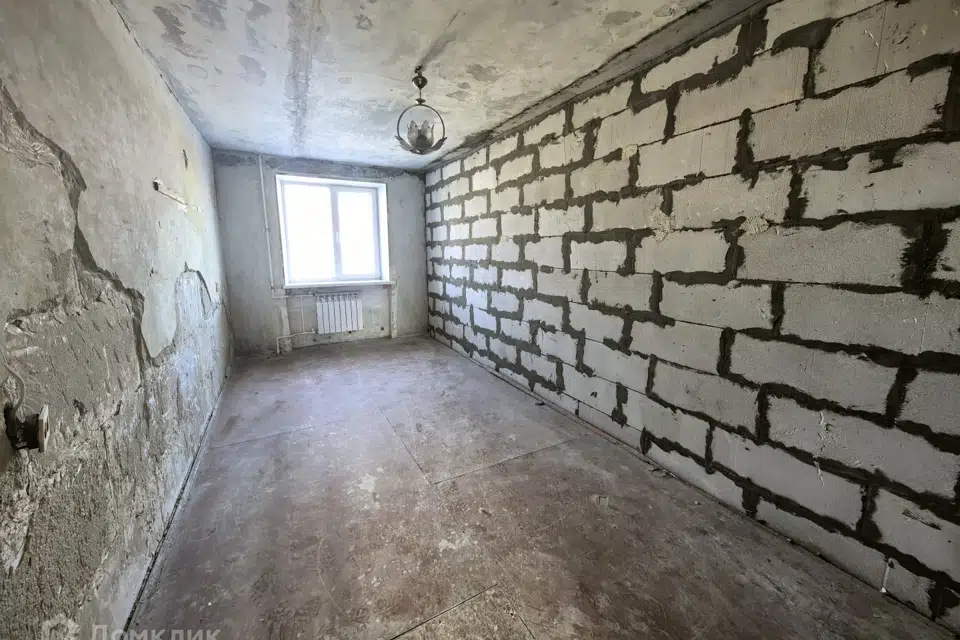 Продаётся 3-комнатная квартира, 57.5 м²