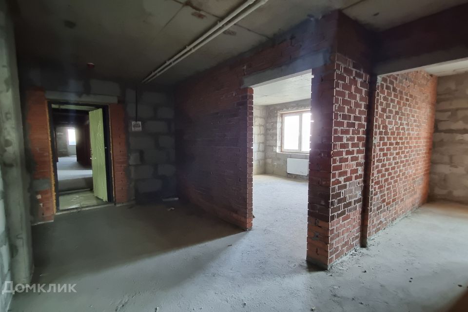 Продаётся 3-комнатная квартира, 110 м²