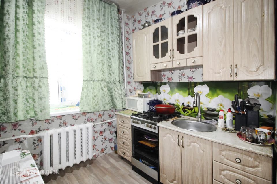 Продаётся 3-комнатная квартира, 58 м²