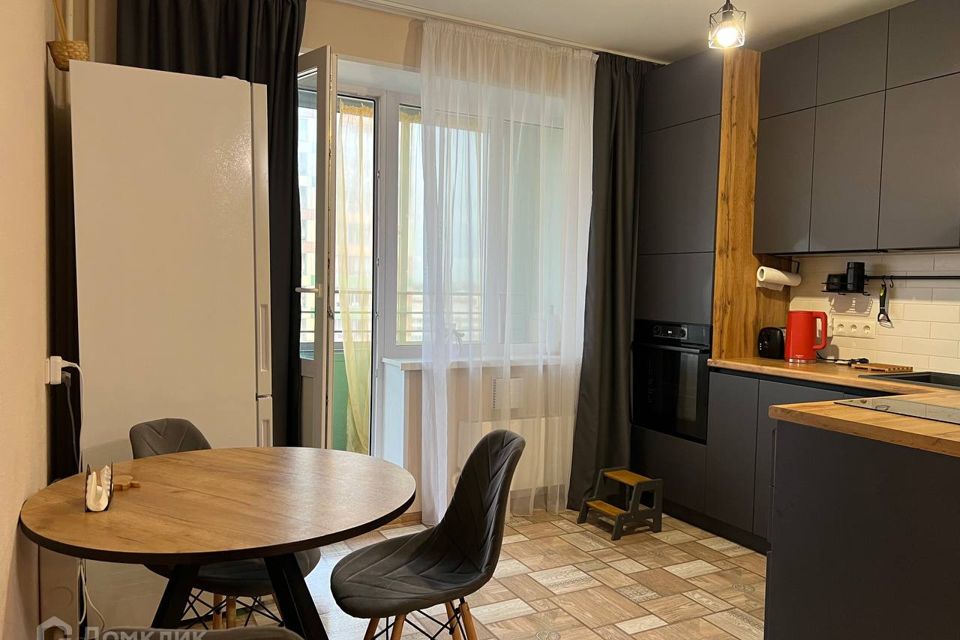 Сдаётся 4-комнатная квартира, 86 м²