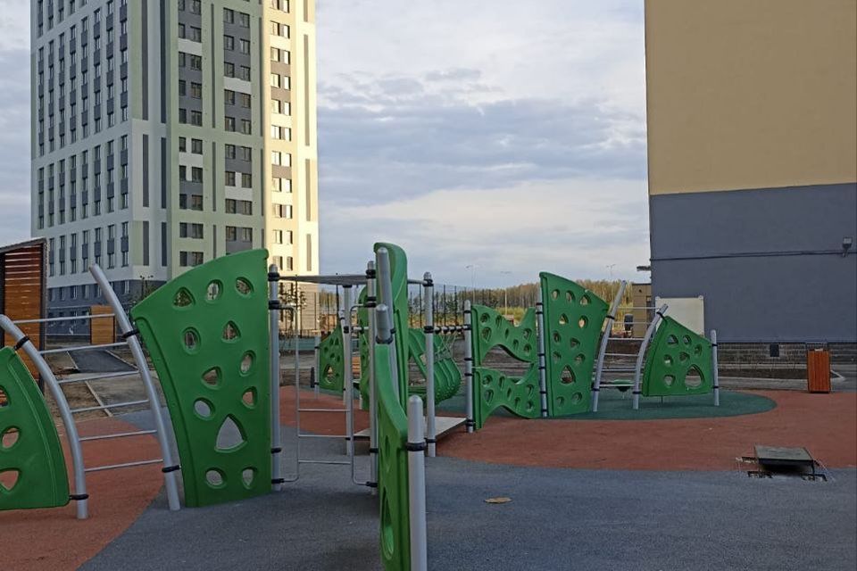Продаётся 2-комнатная квартира, 55.8 м²