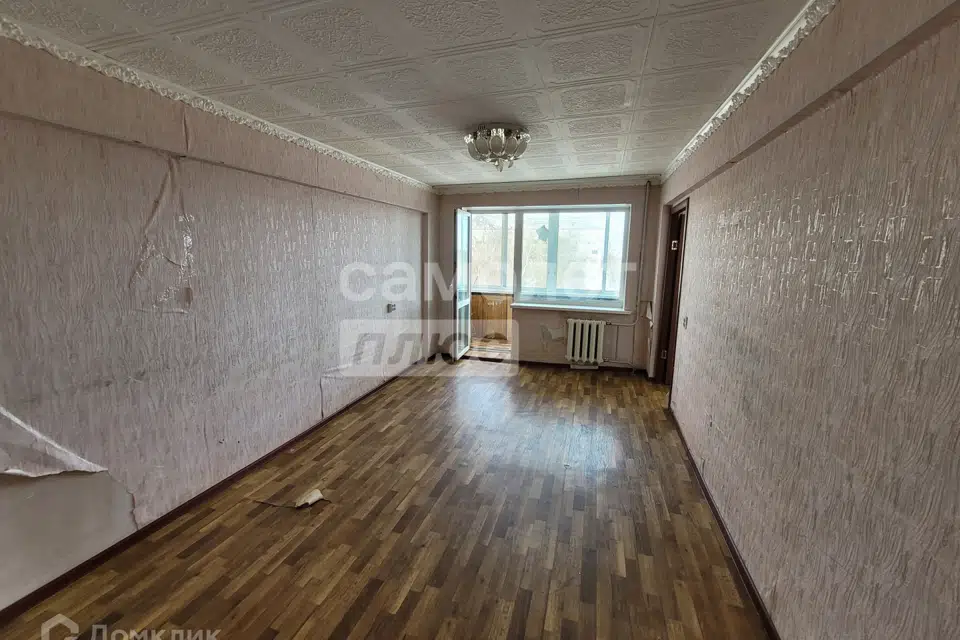 Продаётся 3-комнатная квартира, 52.8 м²