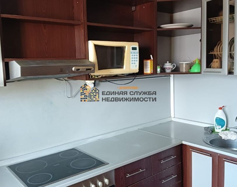 Сдаётся 1-комнатная квартира, 42 м²