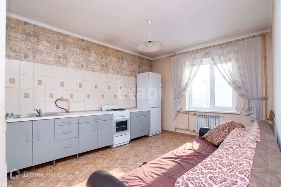 Продаётся 2-комнатная квартира, 75.2 м²