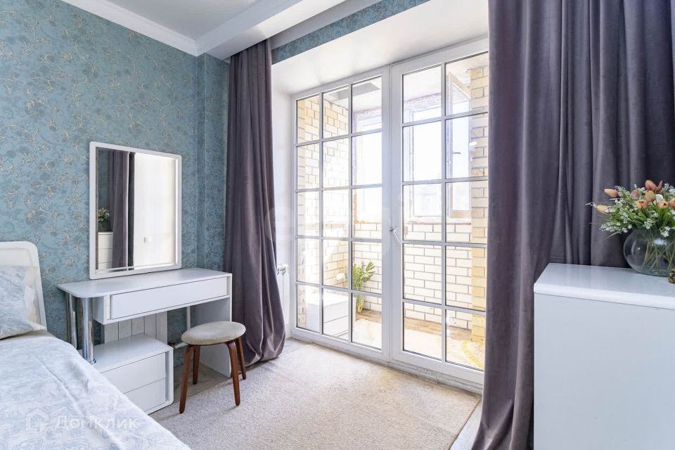 Продаётся 3-комнатная квартира, 92.6 м²